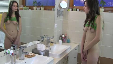 10065